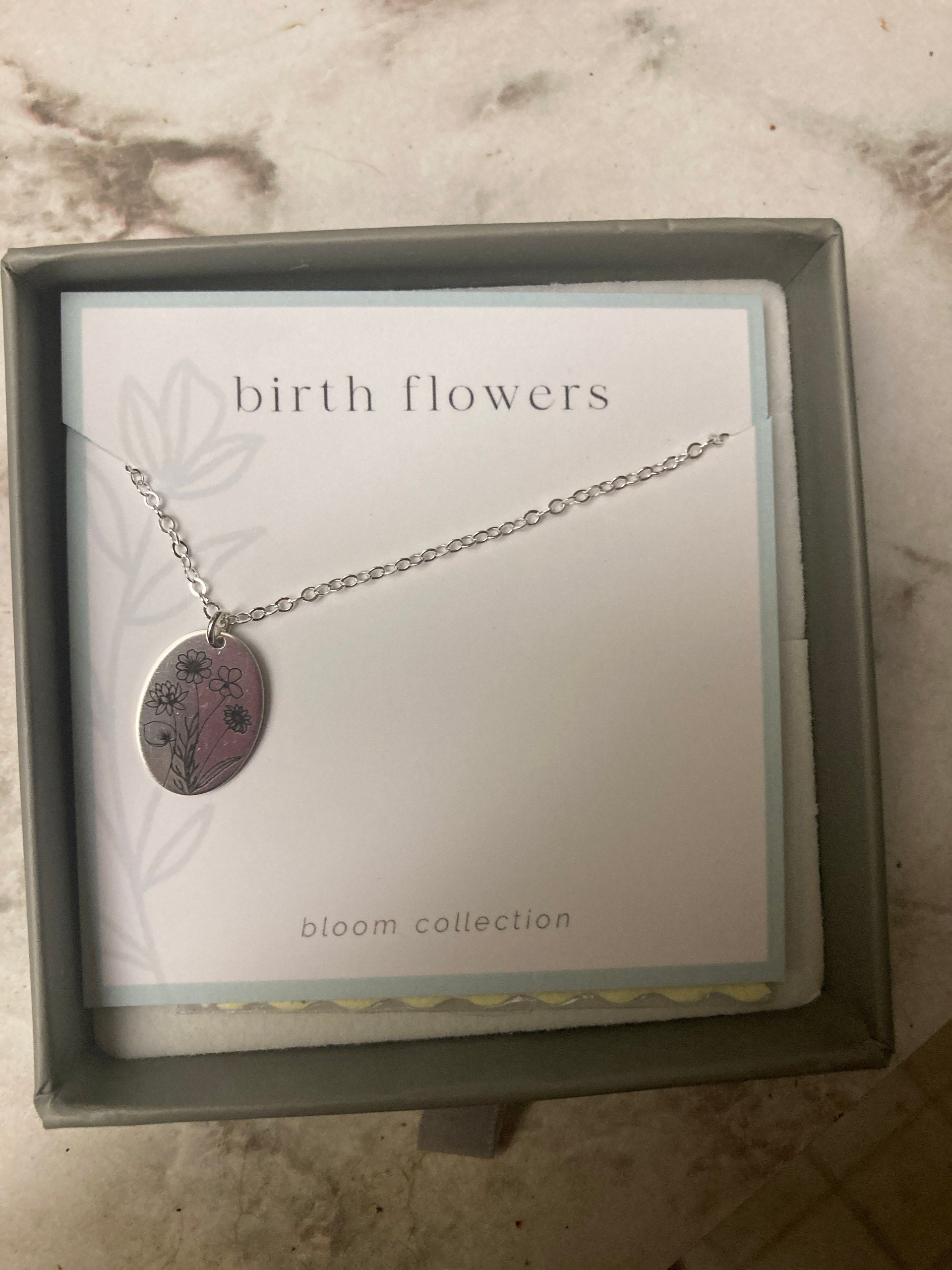 Multi Birth Flower Necklace • Flower Necklace • Floral Pendant Necklace • Mother&#39;s Day Gift • Gift for Mom • Flower Birth Month Oval BFL