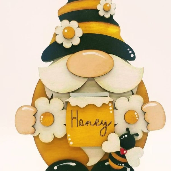 Bee Gnome SVG File | Laser Cut File | Glowforge | Standing Bee Gnome ...