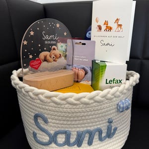 Jasmin added a photo of their purchase