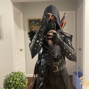 Druid Pauldrons, Dryad Pauldrons, LARP, Renaissance Festival