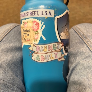 Kaitlyn added a photo of their purchase