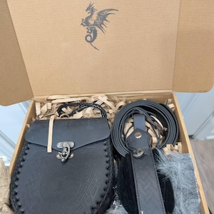 Kourtney added a photo of their purchase