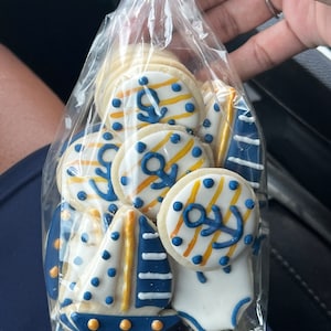 Nikkia added a photo of their purchase