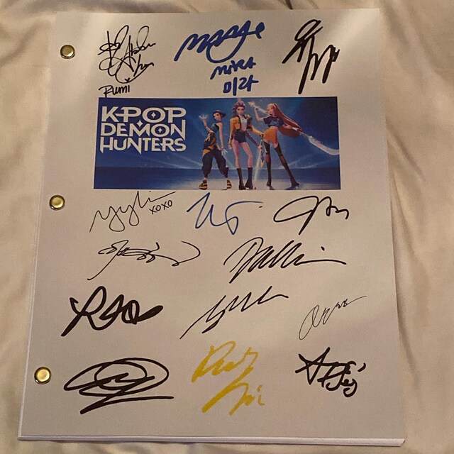 Kpop Demon Hunters Signed Movie Film Script Screenplay X14