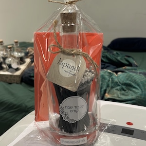 Gitty added a photo of their purchase