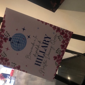 Hillary ha añadido una foto de su compra