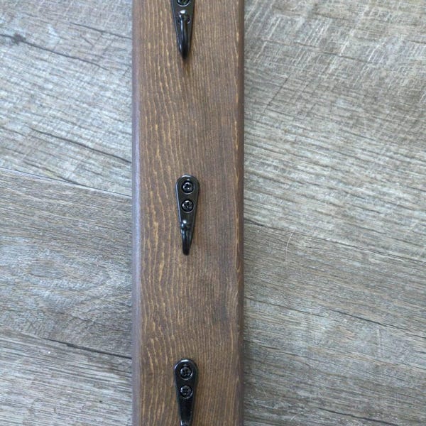 Slim Solid Wood Key Rack: Vertical Entryway Organizer - Etsy Canada
