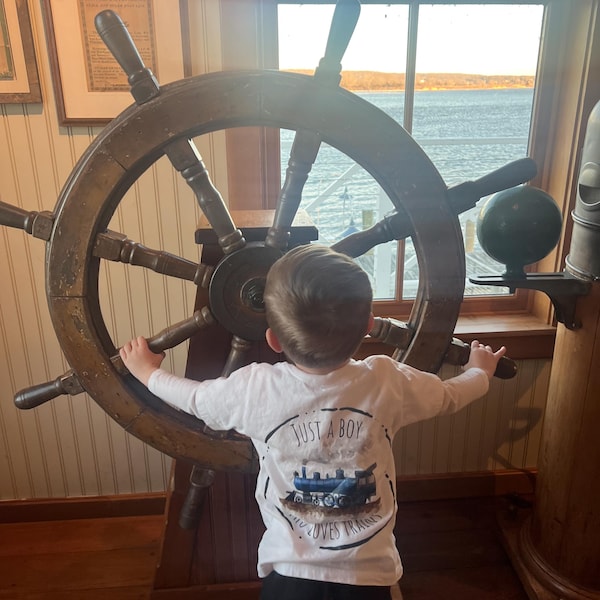 T-shirt Enfant « J'aime Les Trains » - Cadeau Pour Petit Conducteur - Coupe Classique - Coton Léger