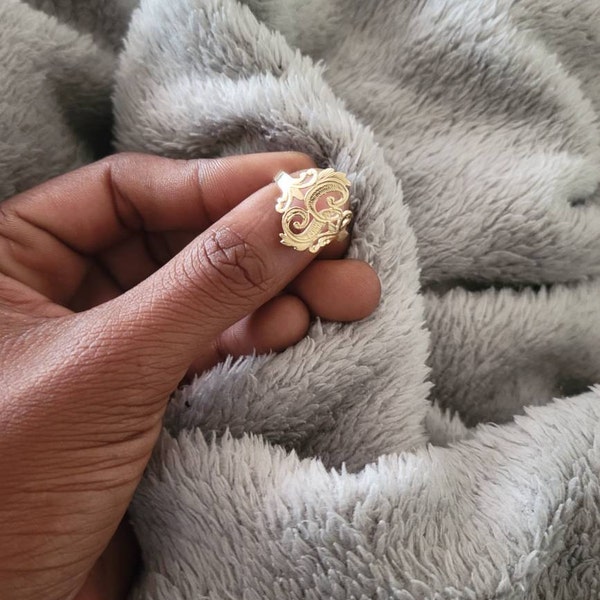 14K Yellow Gold Bezel Set Lab Grown Round Diamond Wedding Band ...