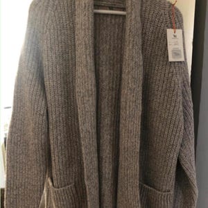 Eline added a photo of their purchase
