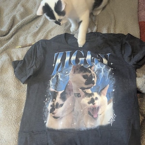 Jasmine added a photo of their purchase
