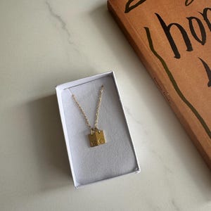 Inactief account heeft een foto van zijn/haar aankoop toegevoegd