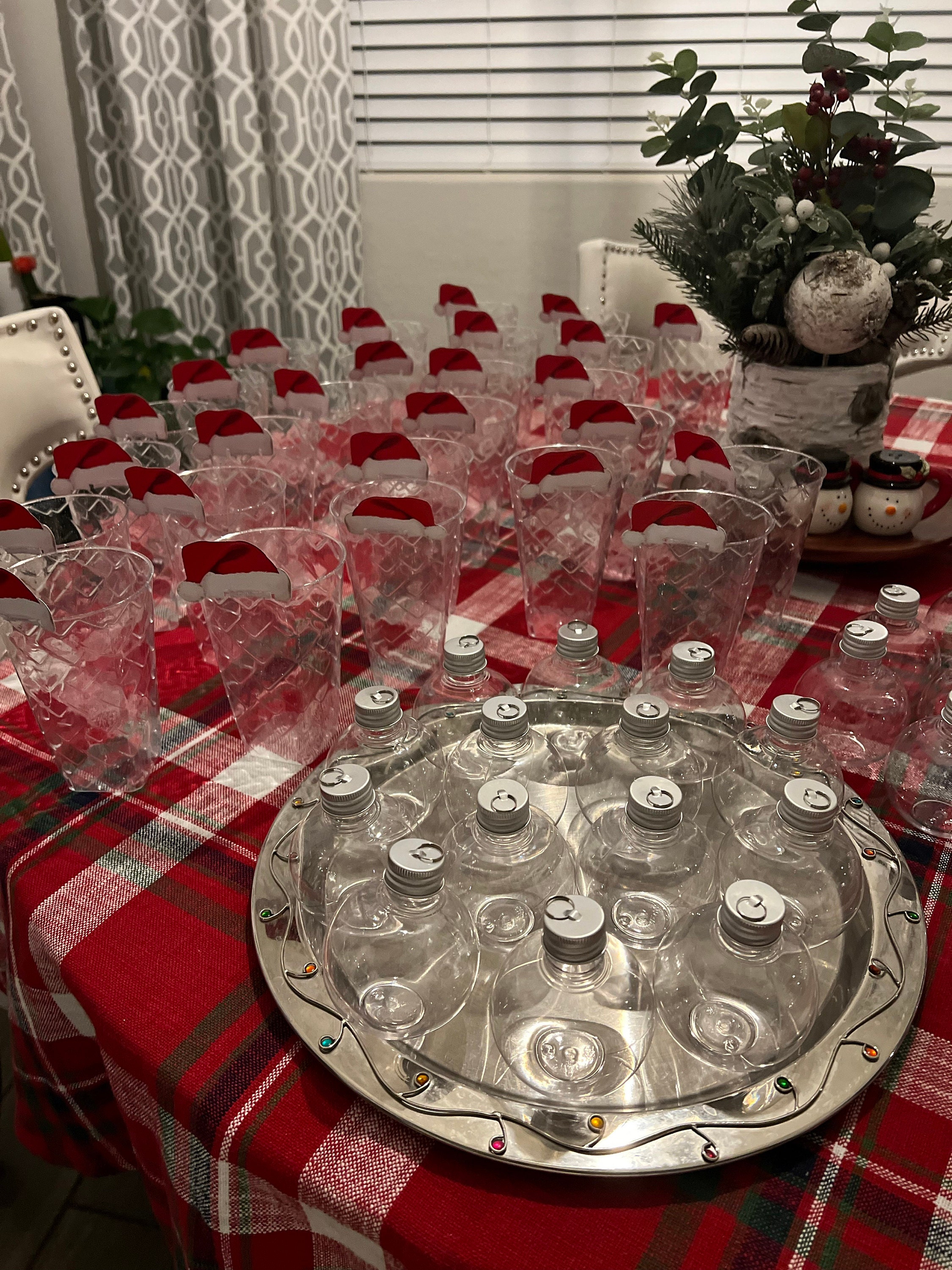 10 Santa Hat Christmas Drink Toppers, Card Personalised Drink Topper, Cocktail Glass Toppers, Glass Decoration, Christmas Drink Decorations