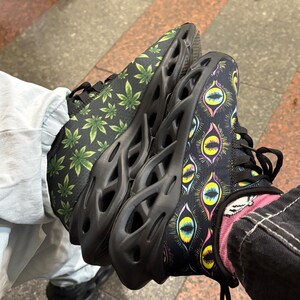 Alisa added a photo of their purchase