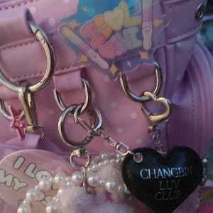 Larissa added a photo of their purchase