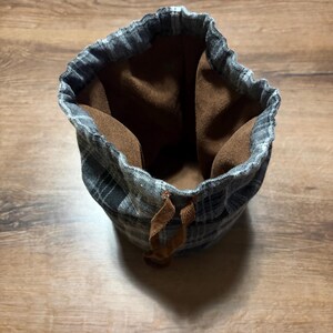 Viktor added a photo of their purchase