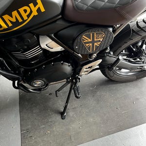 Benjamin added a photo of their purchase