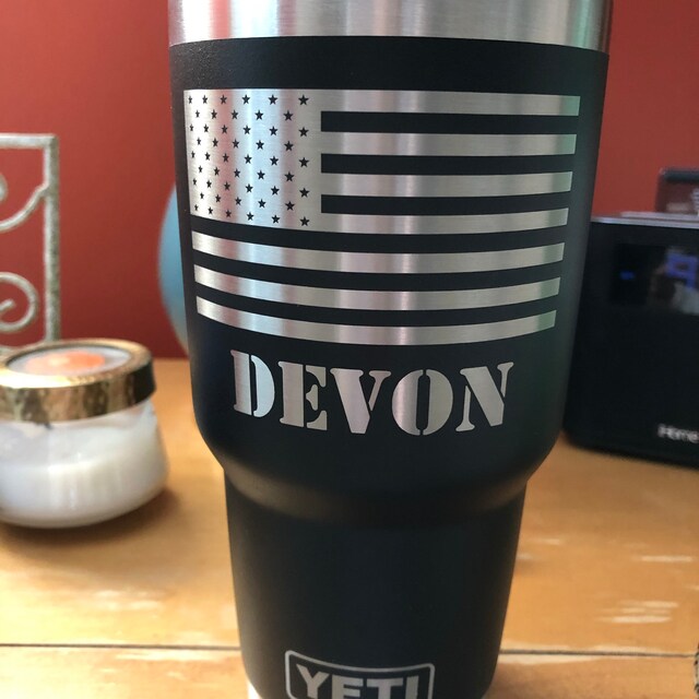 Vasos tipo yeti personalizados en San Jose del Boqueron