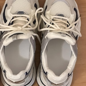 Heidi added a photo of their purchase
