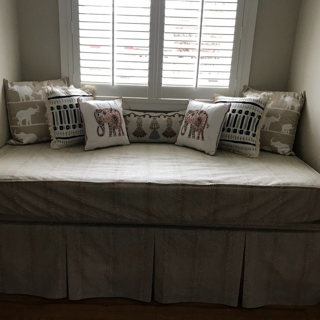 Fitted Daybed Cover With CORDING/PIPING in Twin, Twin Xl & Full Mattress  Cover, Custompictured in Premier Prints Barcelona Summerland Grey 