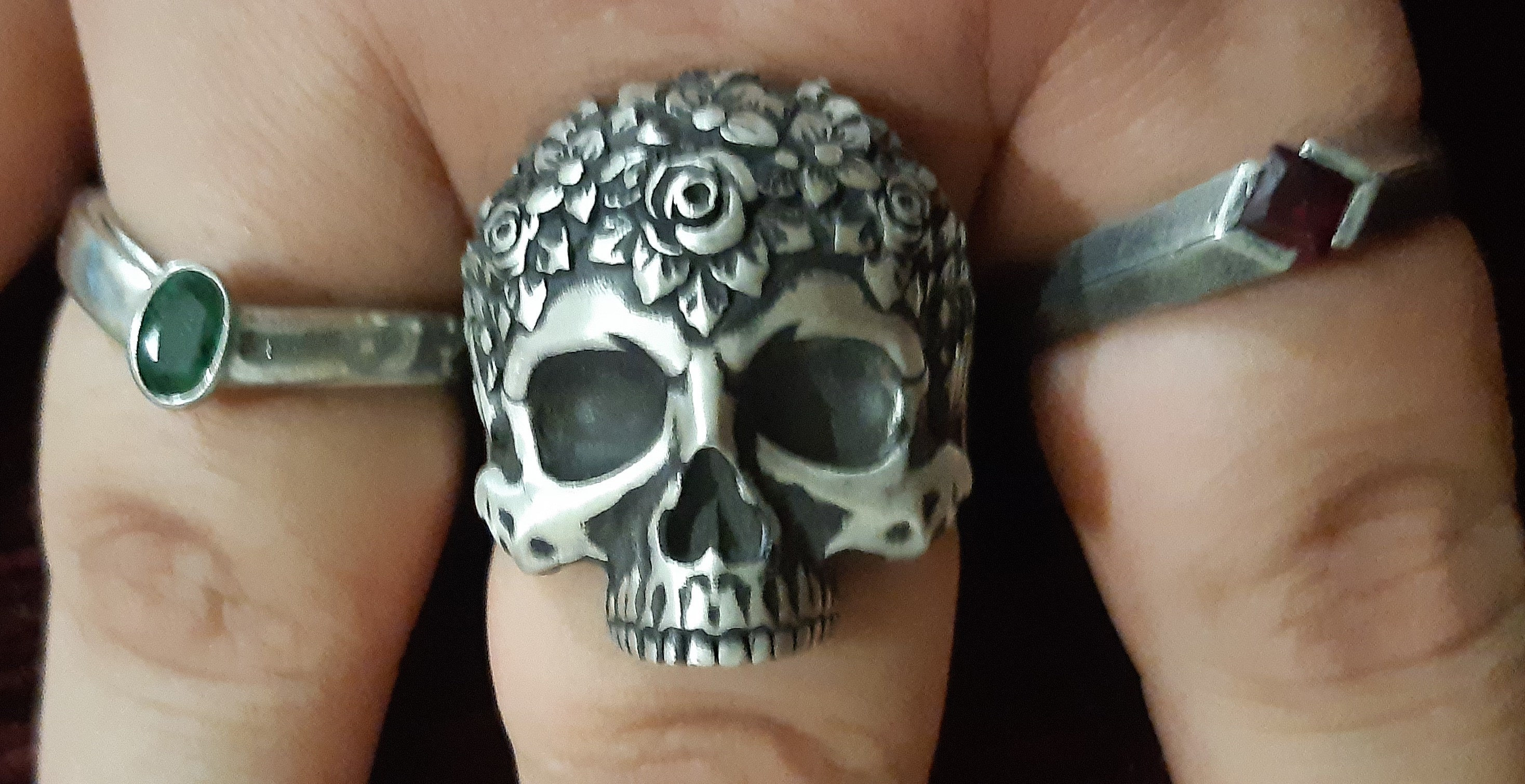 Personalized Skull Ring With Roses, Men Gift Ring, Men Biker Ring, Gothic Skeleton Ring Art, Halloween Skulls