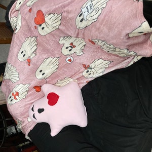 Lindsey added a photo of their purchase