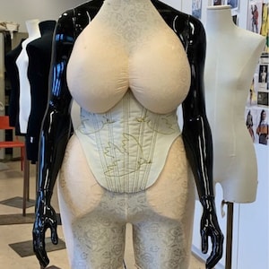 Pol added a photo of their purchase