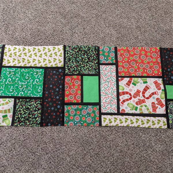 Random Windows Table Runner Pattern Quilted Table Runner Pattern: Random Windows Design (PDF Download) - Etsy