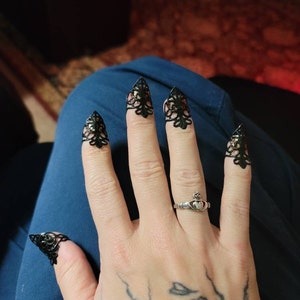 Lyndsay added a photo of their purchase