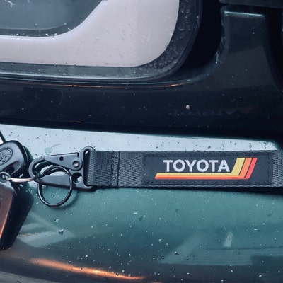 Blue Vintage Heritage Stripes Keychain Lanyard For Toyota - Metal Clip Snap Hook
