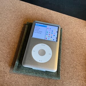 【Bluetooth対応】iPod classic カスタム済み[Z2] Bluetooth Modded Ipod Classic 7th Gen With SDXC Card Upgraded
