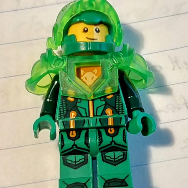Lego MINIFIGURE NEXO KNIGHTS Aaron Fox Trans-bright Green Visor