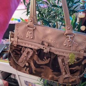 Abby added a photo of their purchase