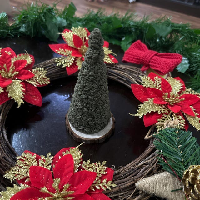 A customer's finished Wheat Stitch Tree Crochet Pattern + Video