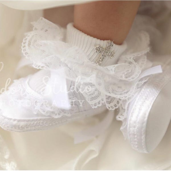 White Lace Baby Shoes With Rhinestone and Pearl Accent - Baby Flower Girl Christmas Dress Shoes ...