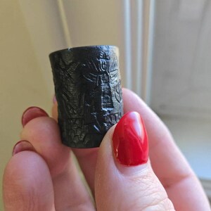 アッダの印章 古代シュメールの円筒印章 - Etsy 日本