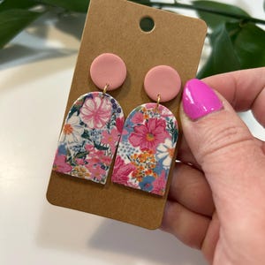 Lindsay added a photo of their purchase