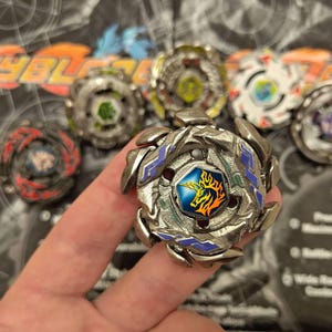 フルメタルベイブレード - ブリッツストライカー（ユニコーン）100RSF