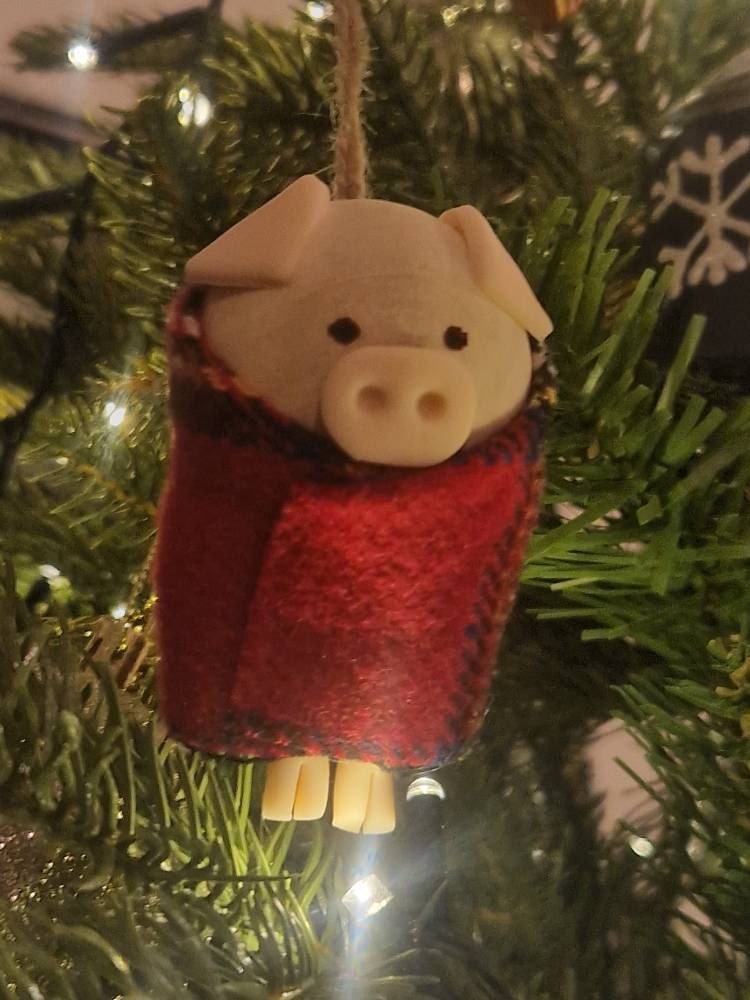 Pigs in blankets Christmas decoration, Christmas ornament, Tree decoration, Christmas decor, Christmas tree, vegan gift, pig lover