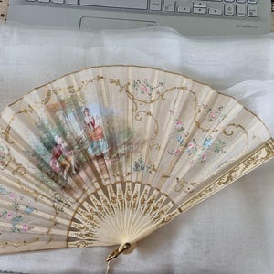 Henriette added a photo of their purchase