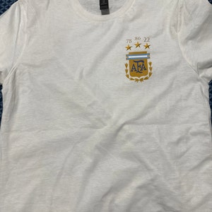 Leydis added a photo of their purchase