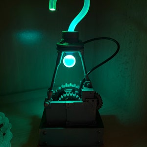Riddler online trophy lamp