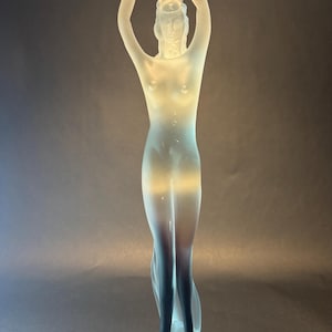 Saundra added a photo of their purchase