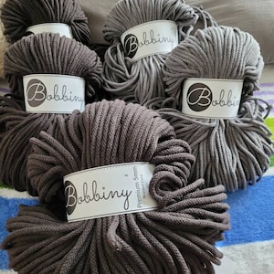 Hale added a photo of their purchase