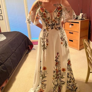 Taylor added a photo of their purchase