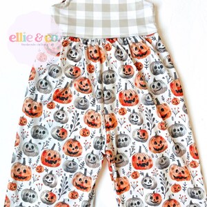 Seamless Repeat Pattern Whimsical Mushrooms | Digital Paper | Flowers Mushroom Sublimation Mushroom Wallpaper | commercial use