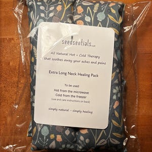 EXTRA LONG 30" Heated neck wrap + Gift set for mom + Relaxation gift + Birthday gift + Mother's Day gift + Great for migraines and arthritis