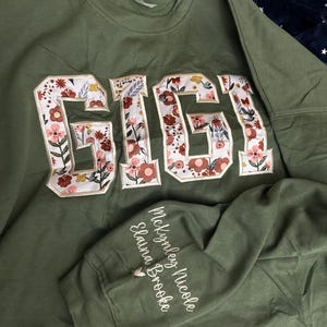 Lindsey added a photo of their purchase