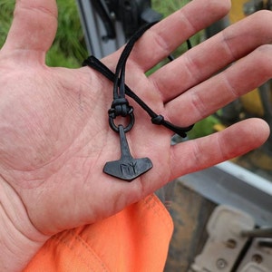 Thorben added a photo of their purchase