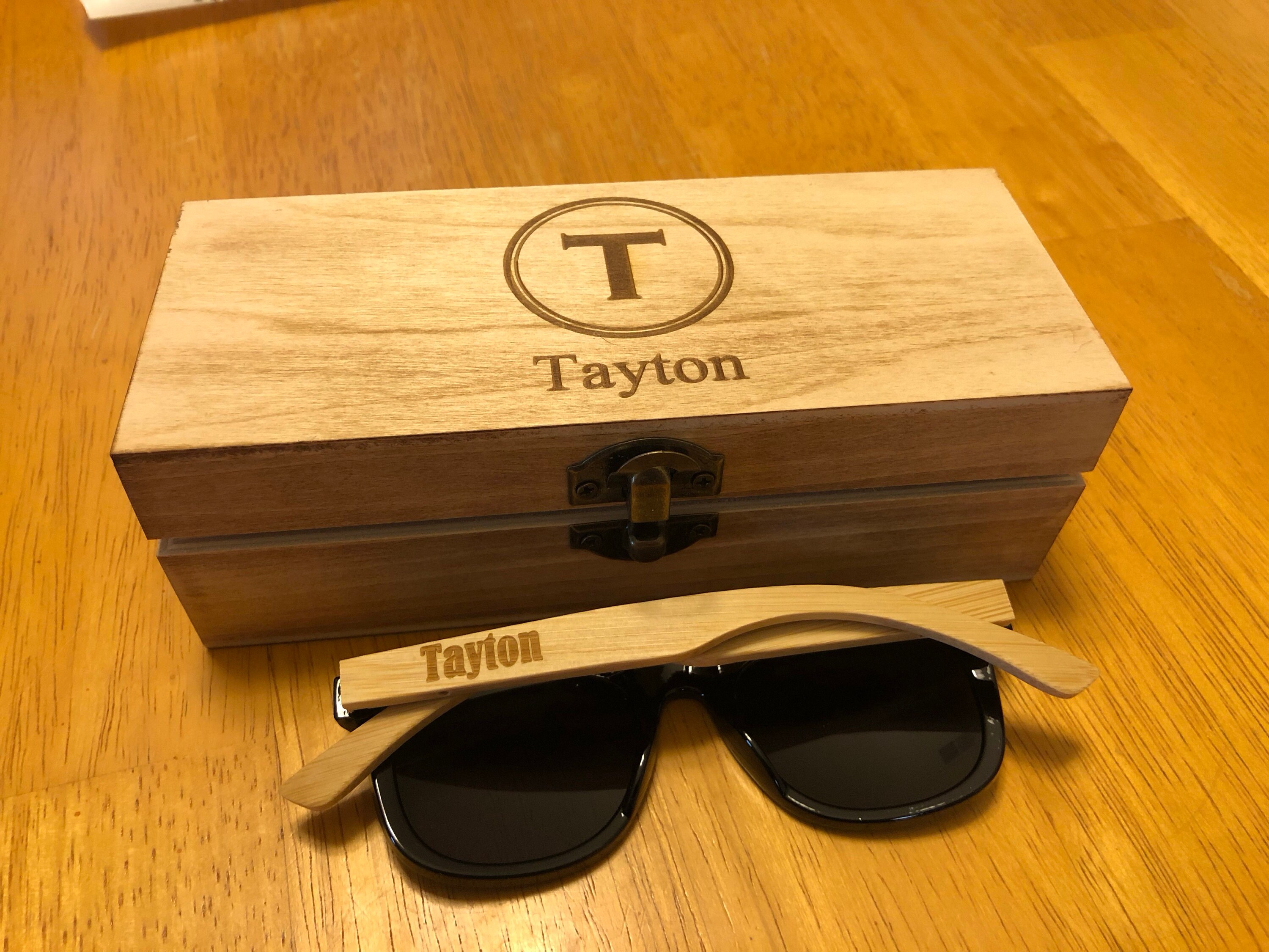 Personalized Ring Bearer Sunglasses with Badge, Kids Flower Girl Sunglasses, Junior Groomsman Gift, Page Boy Sunglasses, Ring Bearer Gift